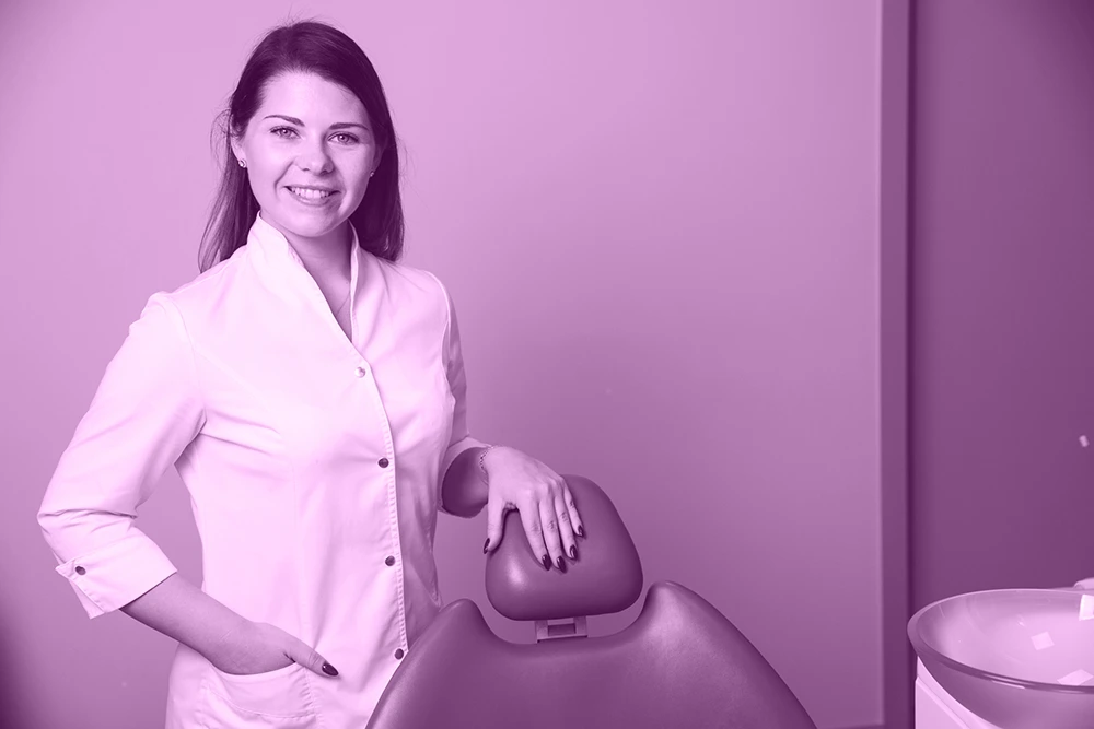 ICCO_Home_smiling_female_doctor_orthodontics
